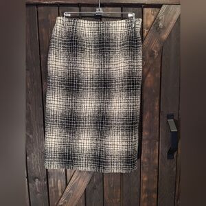 Valerie Stevens Wool blend skirt, size 4